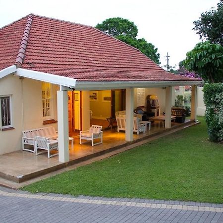 Coweys Corner Bed and Breakfast Durban Exteriör bild