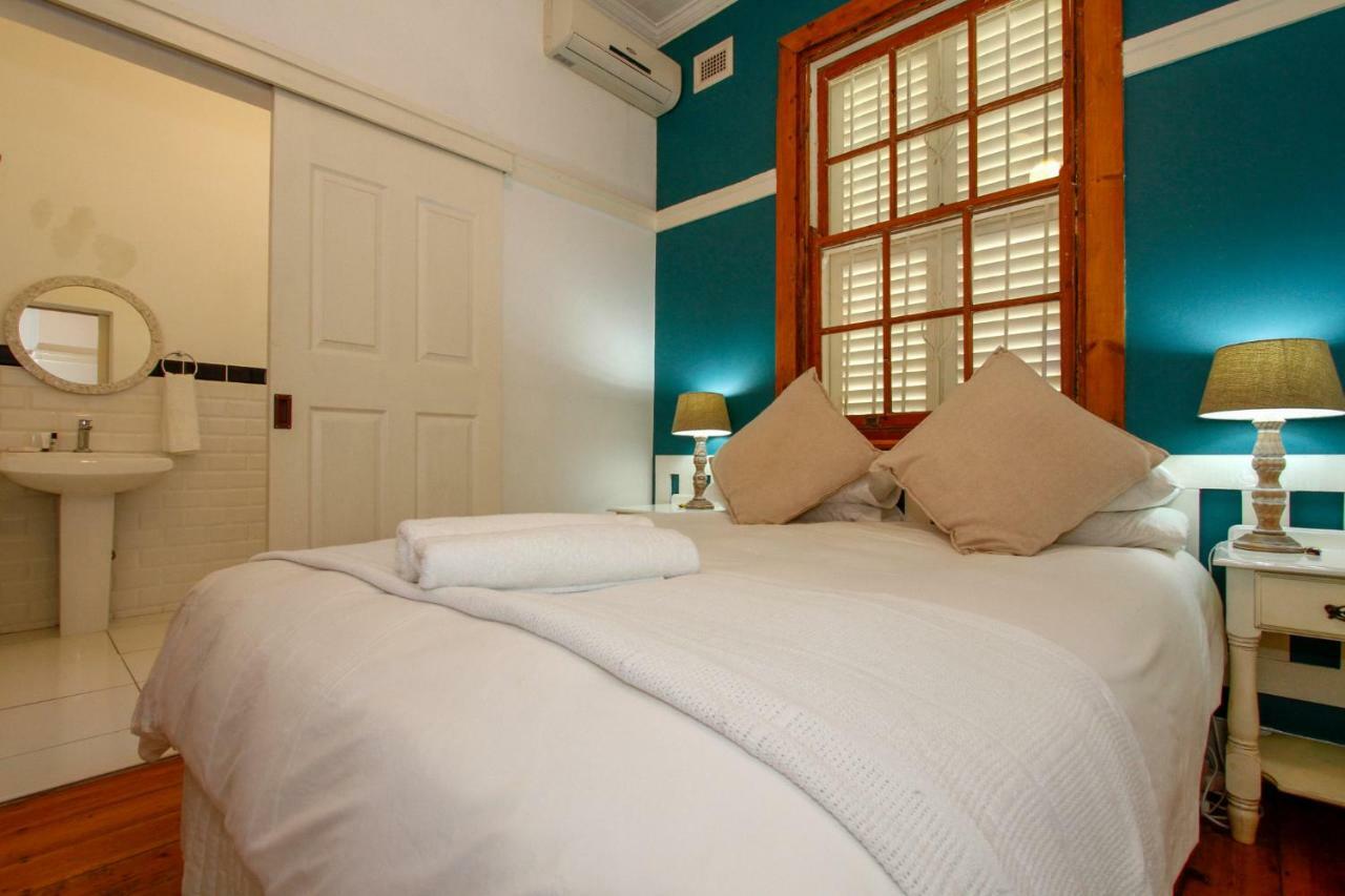 Coweys Corner Bed and Breakfast Durban Exteriör bild