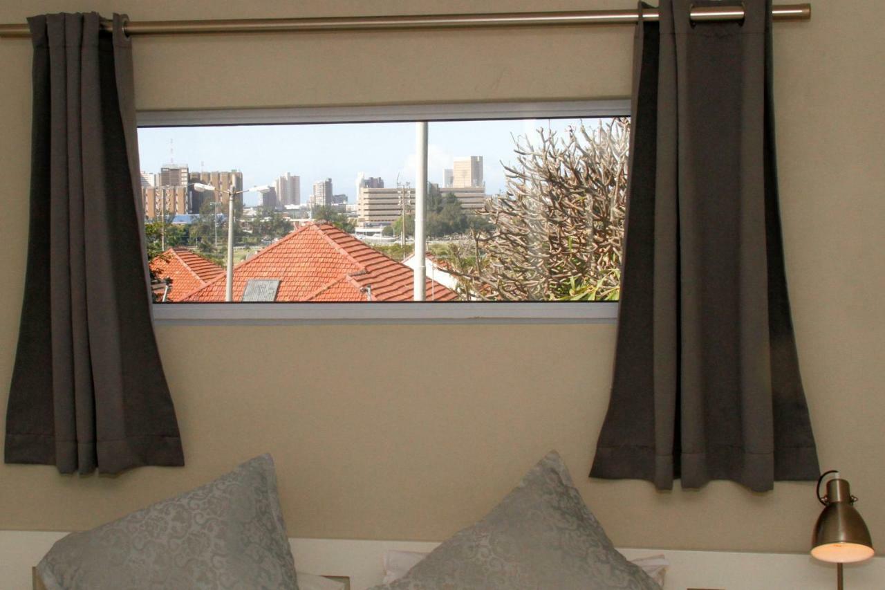 Coweys Corner Bed and Breakfast Durban Exteriör bild