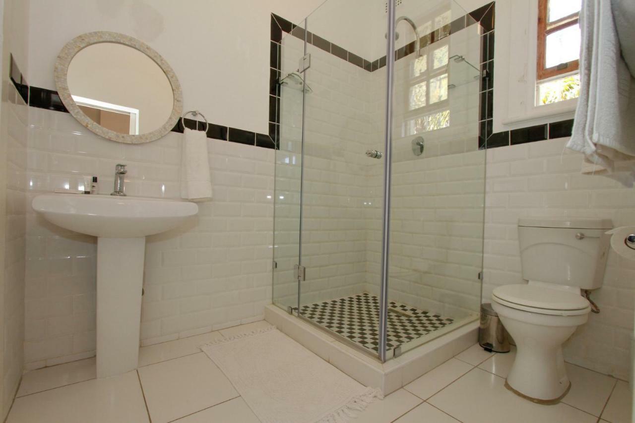 Coweys Corner Bed and Breakfast Durban Exteriör bild